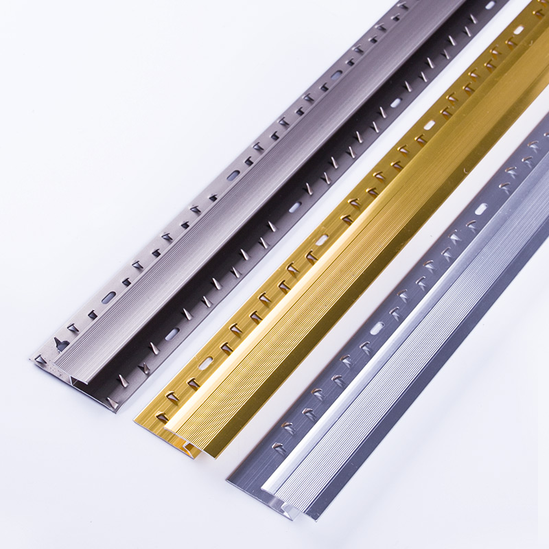 Aluminum carpet tile trim